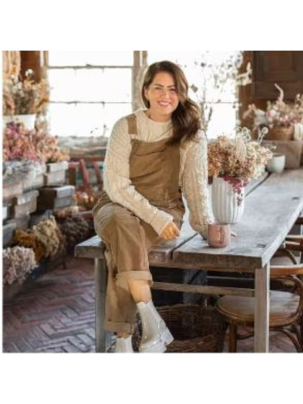 Jillian Harris Joe Fresh Rustic Corduroy Overalls Women's Size Medium BNWT 2024